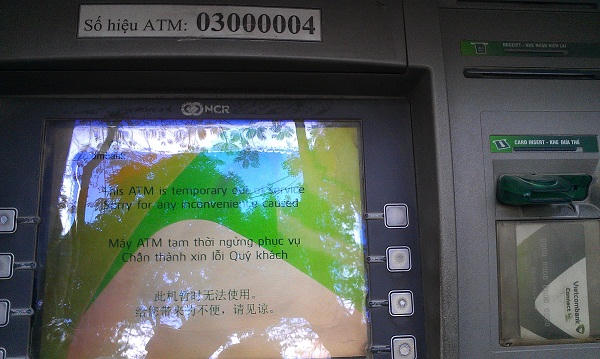 Cuối năm, hàng loạt ATM “lăn ra ốm“