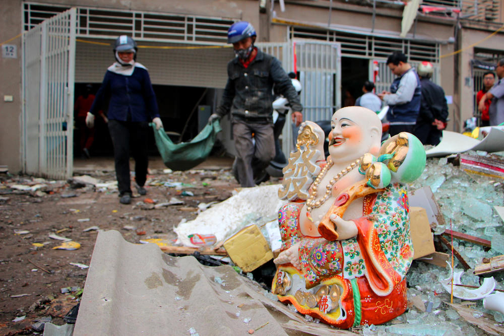 Đảo lộn cuộc sống sau vụ nổ khu đô thị Văn Phú