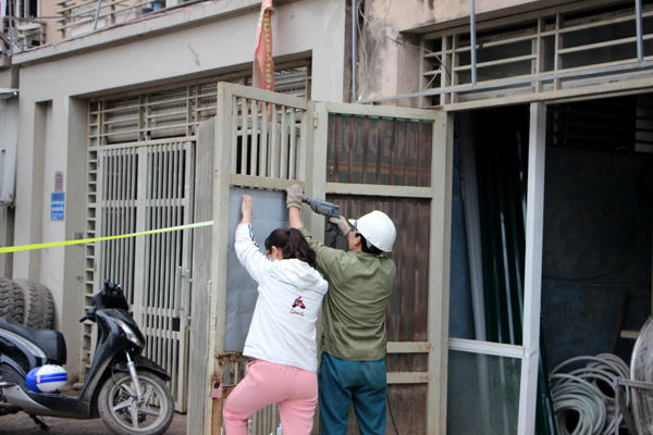 Đảo lộn cuộc sống sau vụ nổ khu đô thị Văn Phú