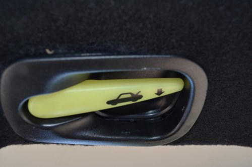 Những chi tiết quen thuộc của ôtô mà ít người biết