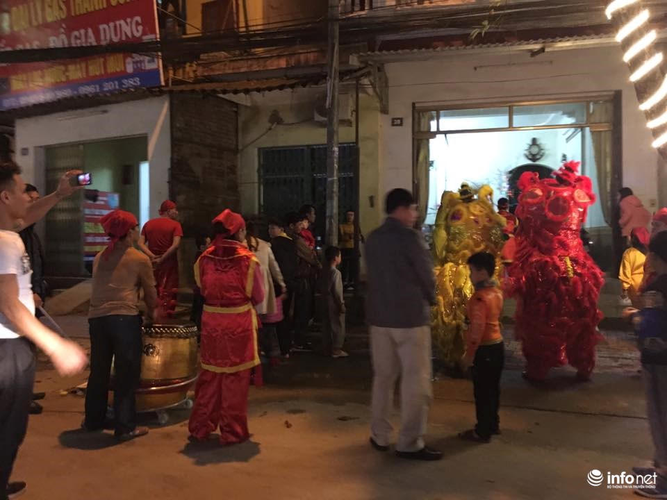 Nhiều nơi trên cả nước tưng bừng đón giao thừa