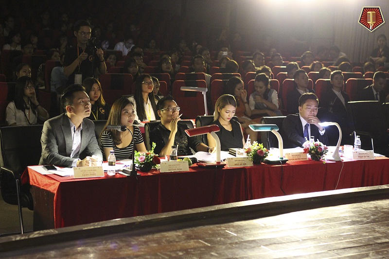 Đại học Luật Hà Nội đã tìm được những gương mặt xuất sắc cho vòng chung kết cuộc thi MC tài năng 2017