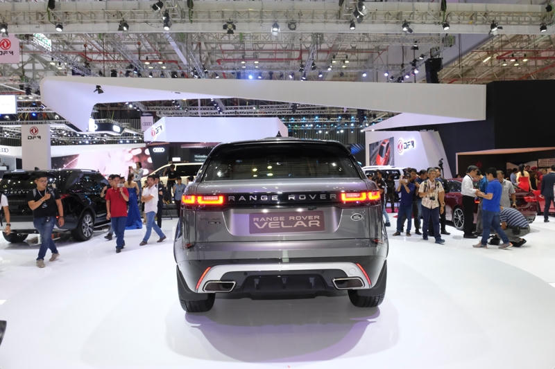 Range Rover Velar dưới góc nhìn toàn diện