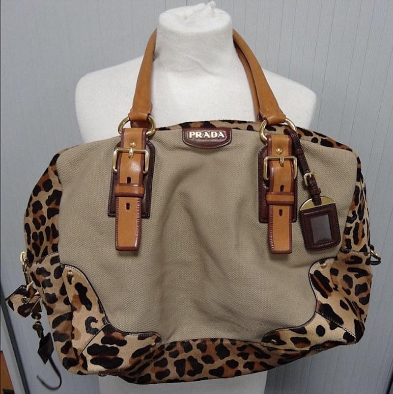 Ghé thăm gian hàng bán “tang vật” của cảnh sát Anh trên Ebay