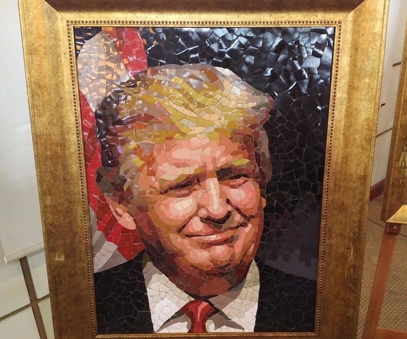 Hà Nội: Triển lãm Tranh ghép gốm Đồng Nai “Chân dung lãnh đạo các nền kinh tế APEC 2017”