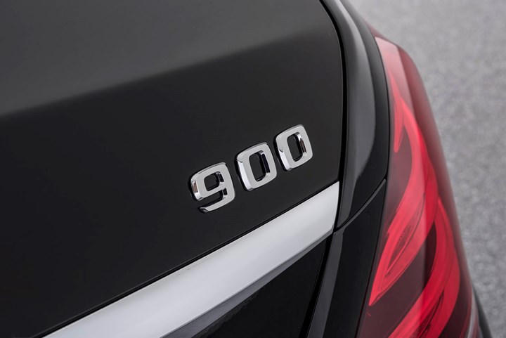 Brabus Mercedes Maybach S650 công suất 900 mã lực trình làng