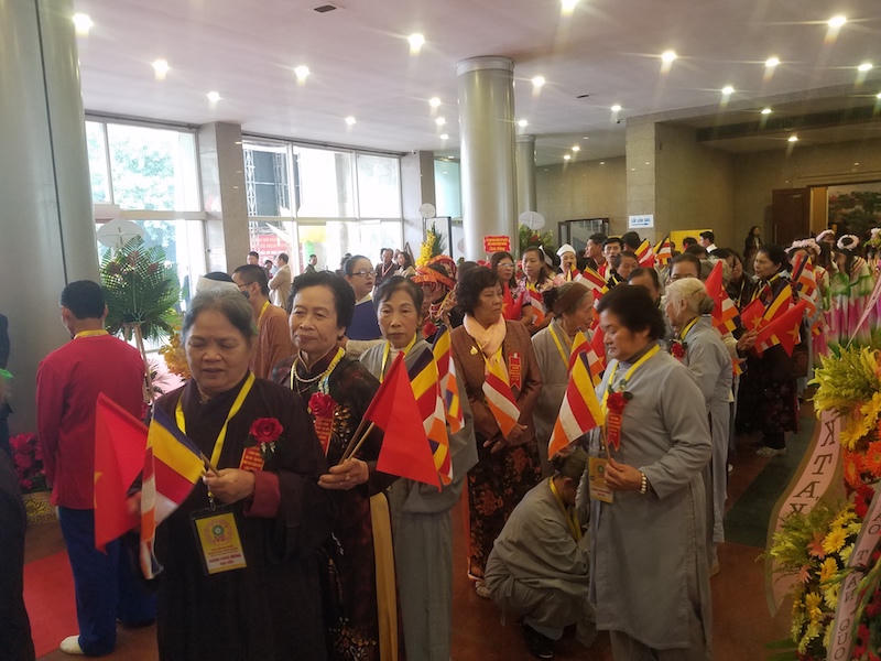 Tưng bừng không khí Đại hội đại biểu Phật giáo toàn quốc lần thứ VIII