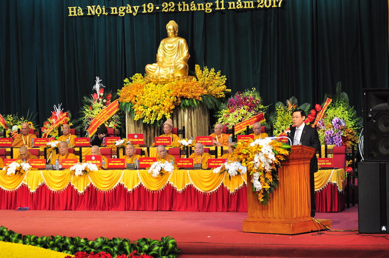 Tưng bừng không khí Đại hội đại biểu Phật giáo toàn quốc lần thứ VIII