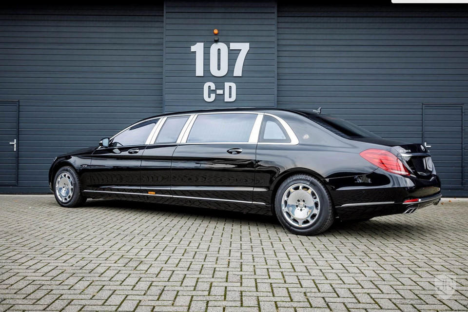 Chiêm ngưỡng vẻ long lanh Mercedes-Maybach S600