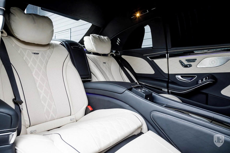 Chiêm ngưỡng vẻ long lanh Mercedes-Maybach S600