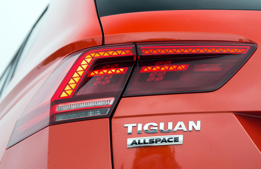 Tiguan Allspace 2018:  Xe SUV 7 chỗ của Đức dành cho người Việt