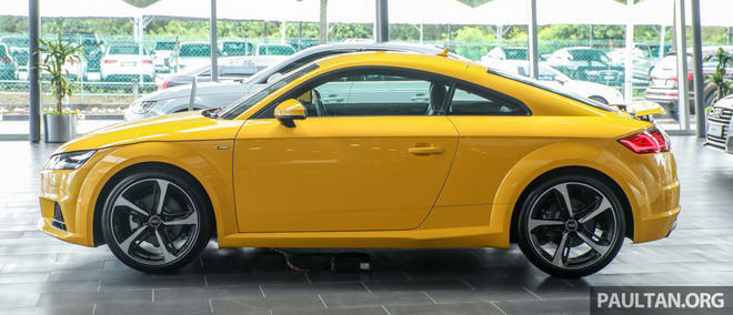 Audi TT 2.0 Black Edition 2018 bản giới hạn có giá hơn 1,7 tỷ