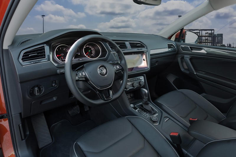 Volkswagen Tiguan Allspace 7 chỗ 2018 đã về đến Việt Nam