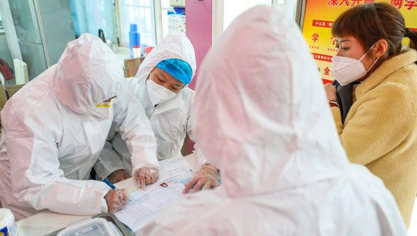 1.112 người tử vong do nCoV