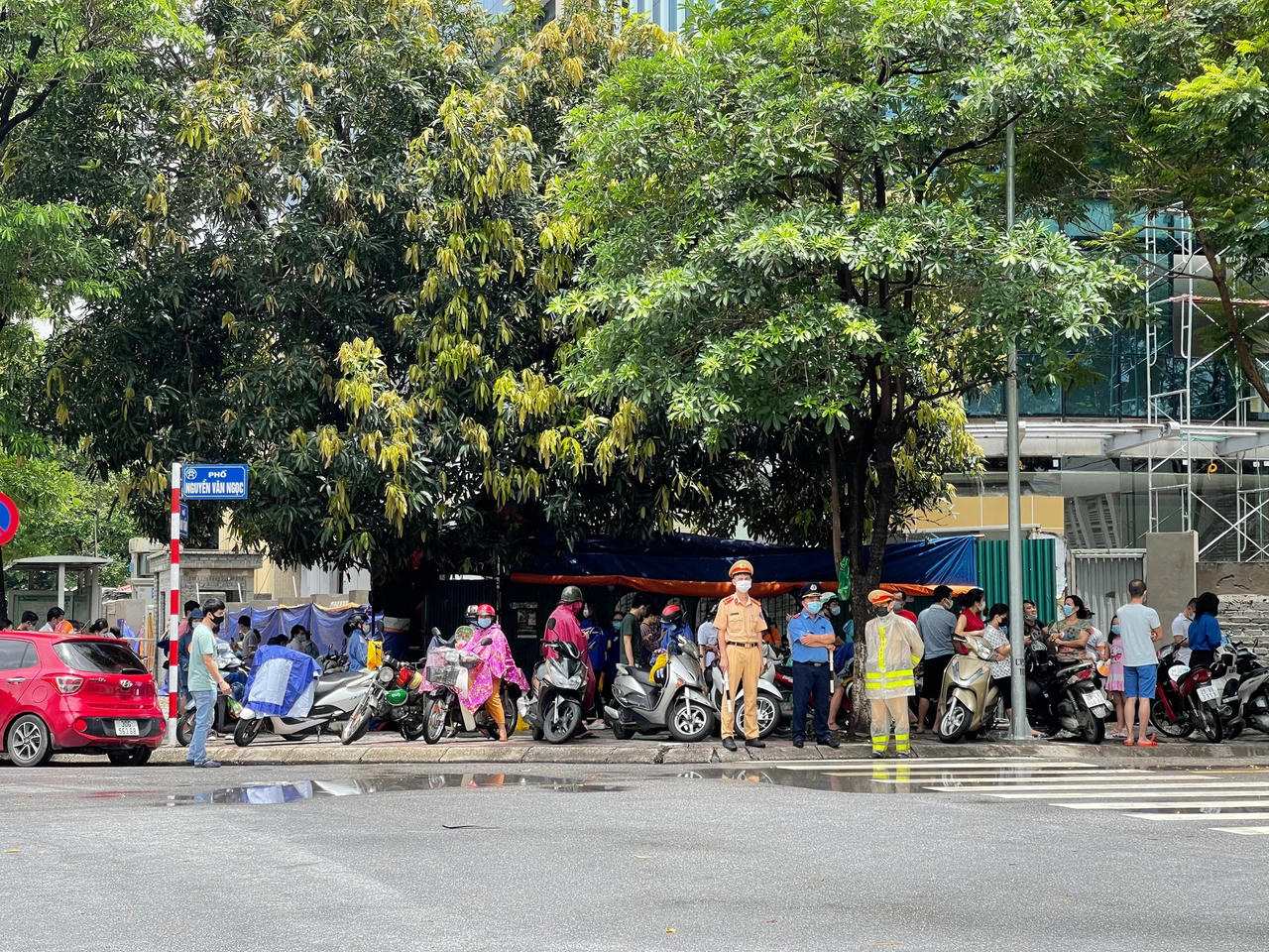 Kết thúc 2 môn Toán, Lịch sử kỳ thi vào 10: Đề thi dễ, nhiều học sinh dự đoán điểm cao