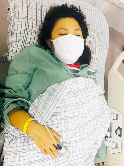 Cô gái 25 tuổi da vạng sậm, nguy kịch do lạm dụng paracetamol 