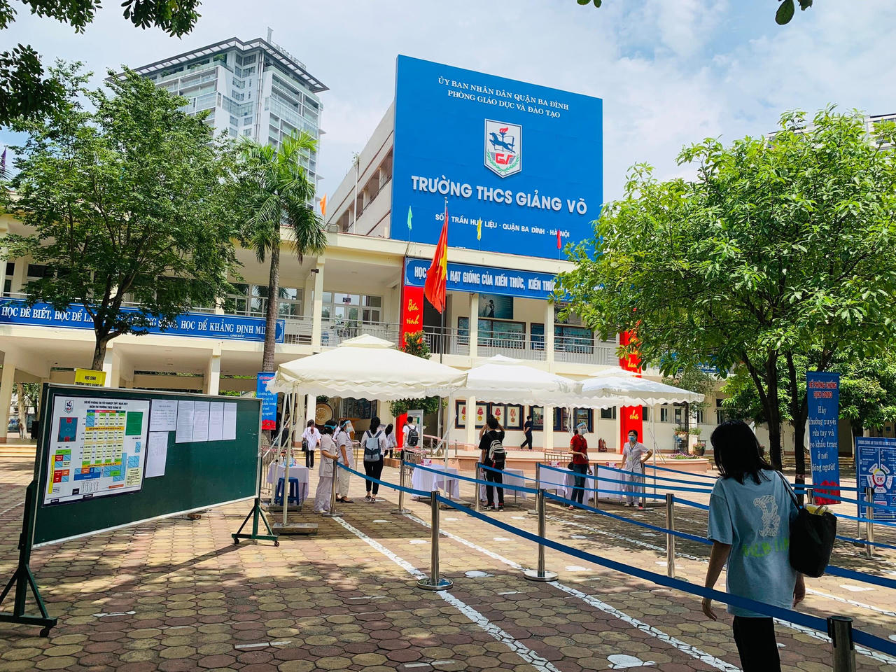 Kết thúc môn Toán, nhiều thí sinh tự tin được 8 điểm trở lên