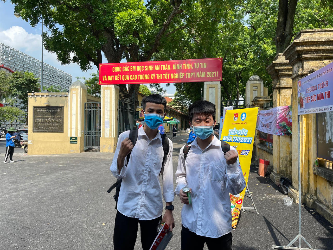 Nhiều thí sinh 'thở phào' vì đề Văn thi tốt nghiệp THPT dễ