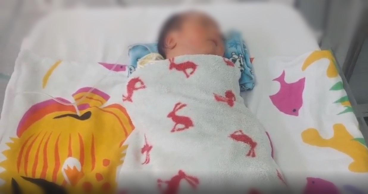 Cứu sống mẹ con sản phụ suy hô hấp nặng mắc COVID-19 