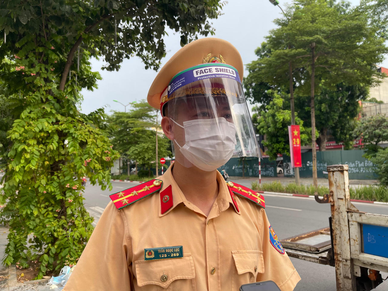 Tổ công tác "đặc biệt" xử lý nhiều trường hợp đến nhà người thân ăn “cỗ” 