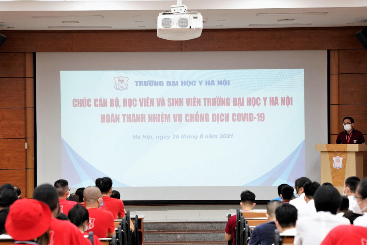 Vietnam Airlines đưa gần 1.000 bác sĩ, sinh viên ngành y vào TP HCM chống dịch