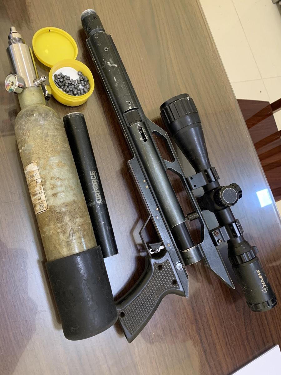 Kiểm tra giấy đi đường, phát hiện đối tượng cất giấu ma tuý đá