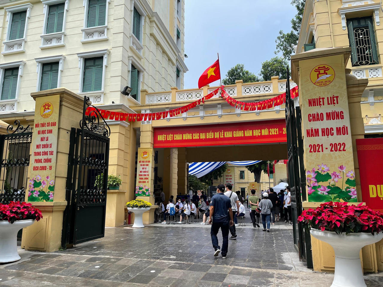 Sẵn sàng cho Lễ khai giảng đặc biệt của Thủ đô năm học 2021-2022