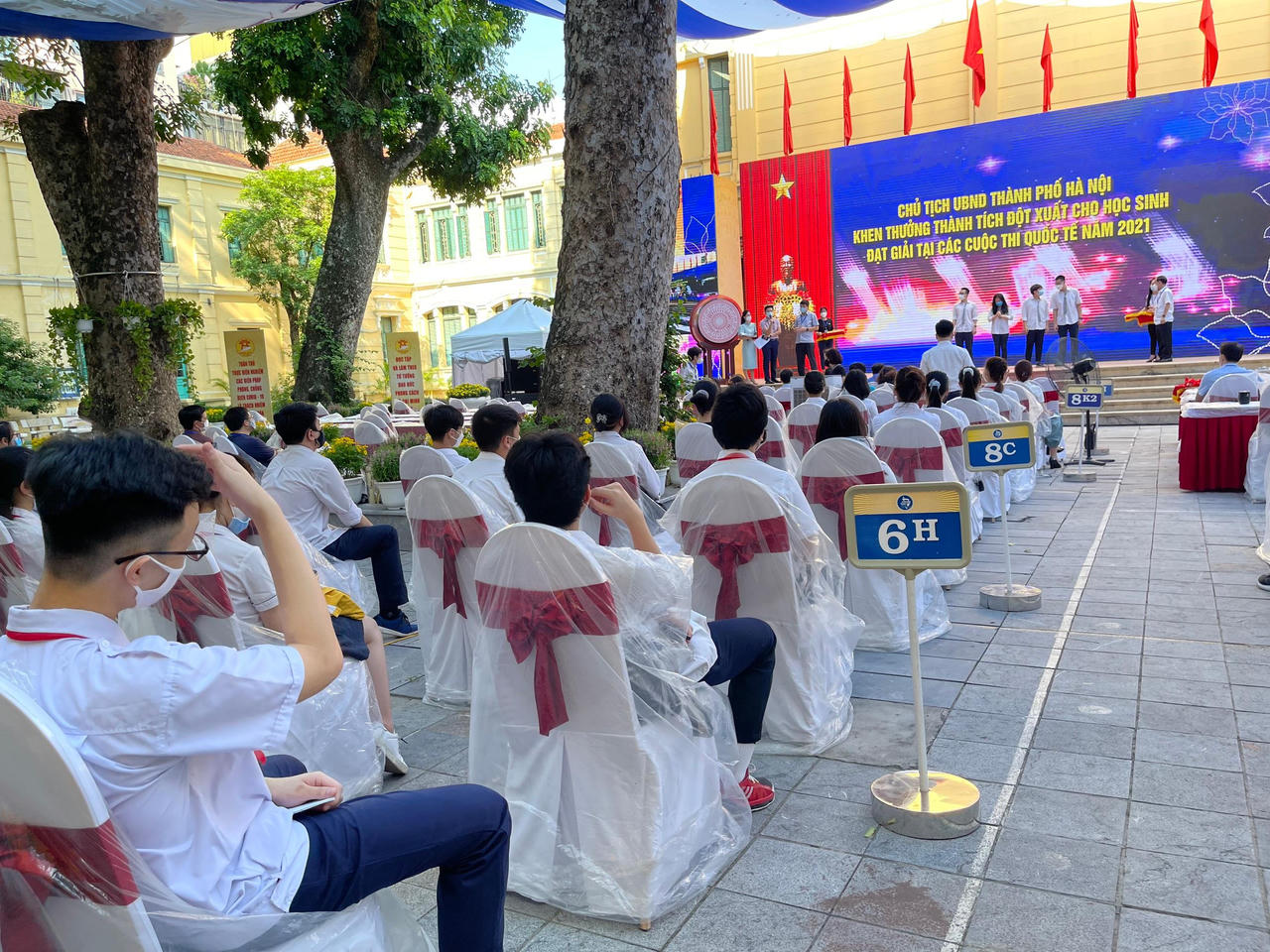 Sẵn sàng cho Lễ khai giảng đặc biệt của Thủ đô năm học 2021-2022