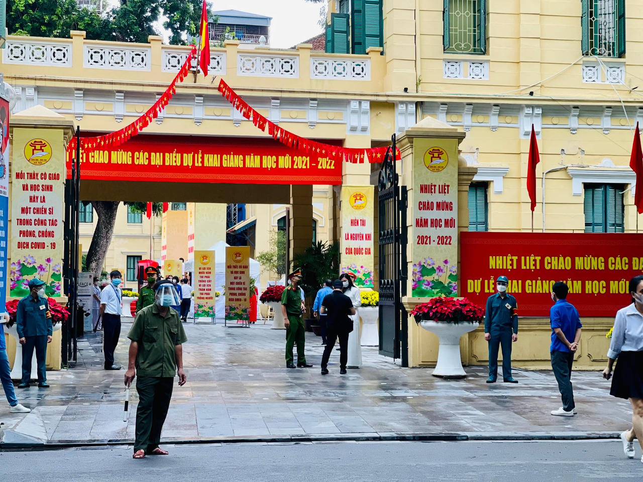 Lễ khai giảng đặc biệt của học sinh Hà Nội và cả nước 