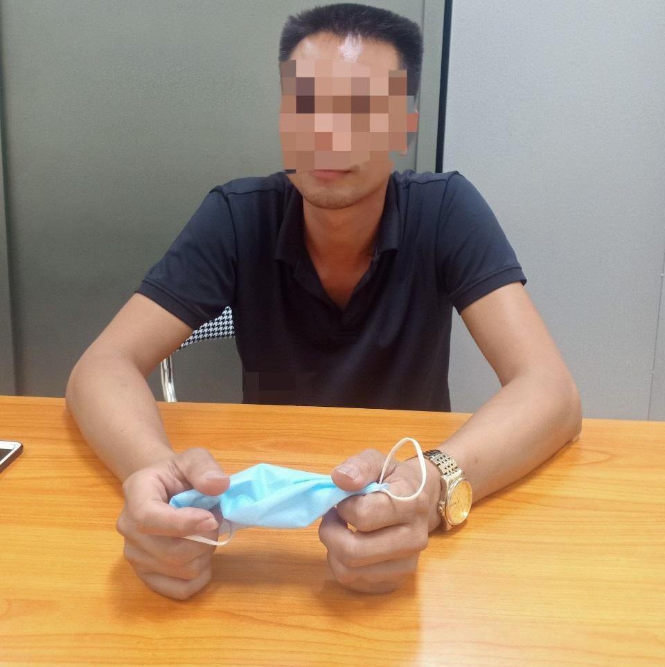 Lái xe đầu kéo cố tình vượt chốt kiểm dịch