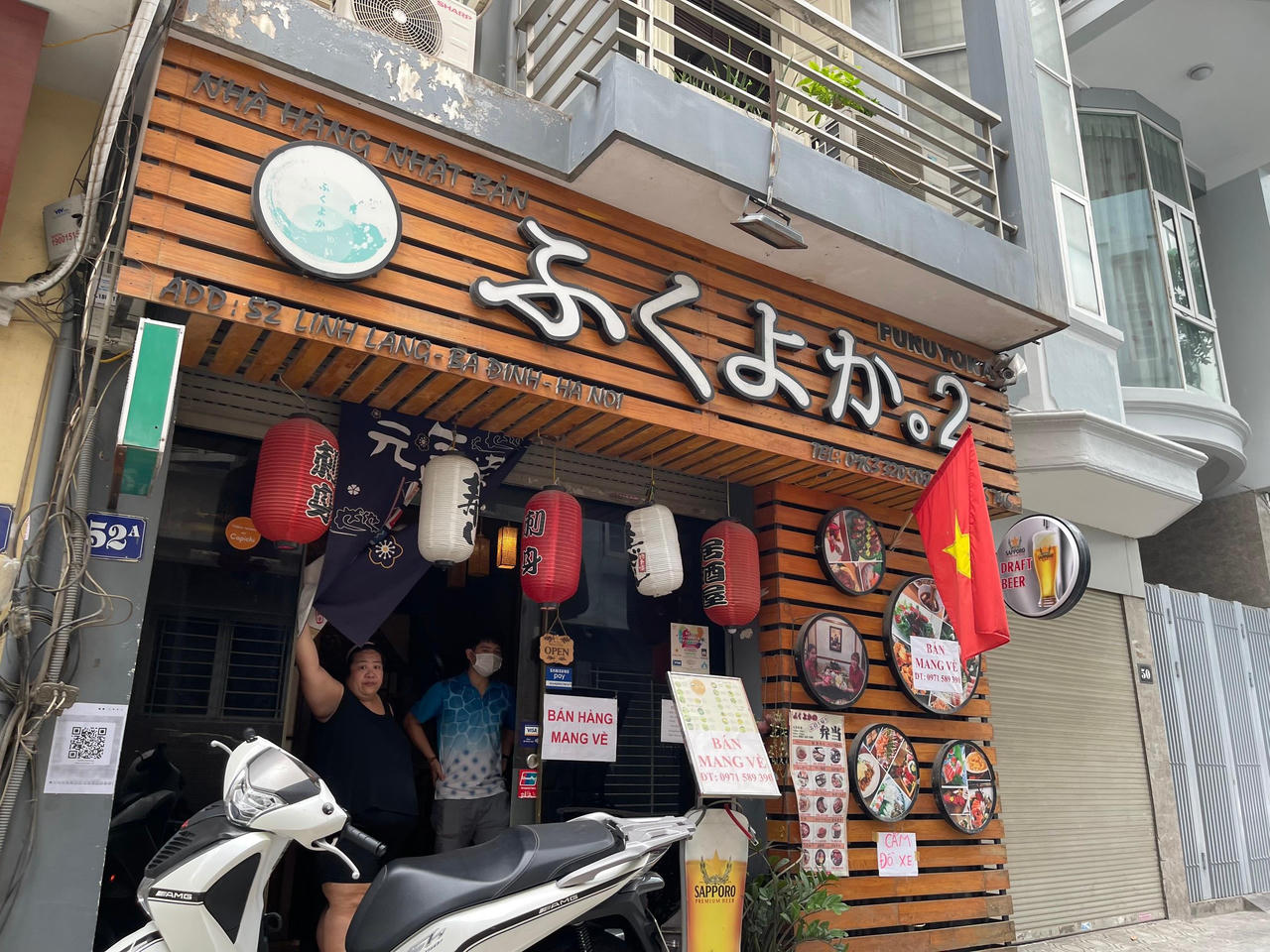 Chuột, nhện, gián... 'tấn công' nhà hàng tại Hà Nội