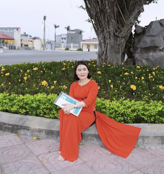 'Bóng hồng' là bác sĩ, công an, giáo viên... tâm sự ngày 20/10