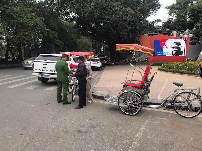 Hà Nội tập trung xử lý 300 “xích lô dù” hoạt động trái phép