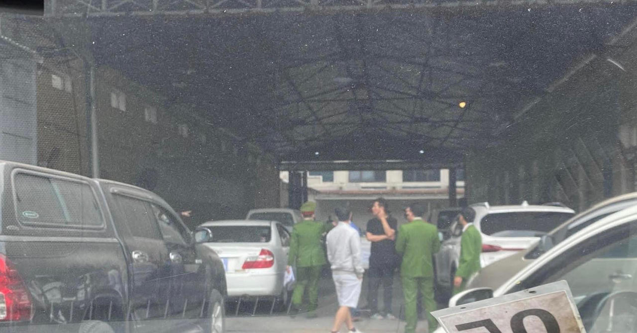 Tiếp tục những "diễn biến nóng" tại các trung tâm đăng kiểm