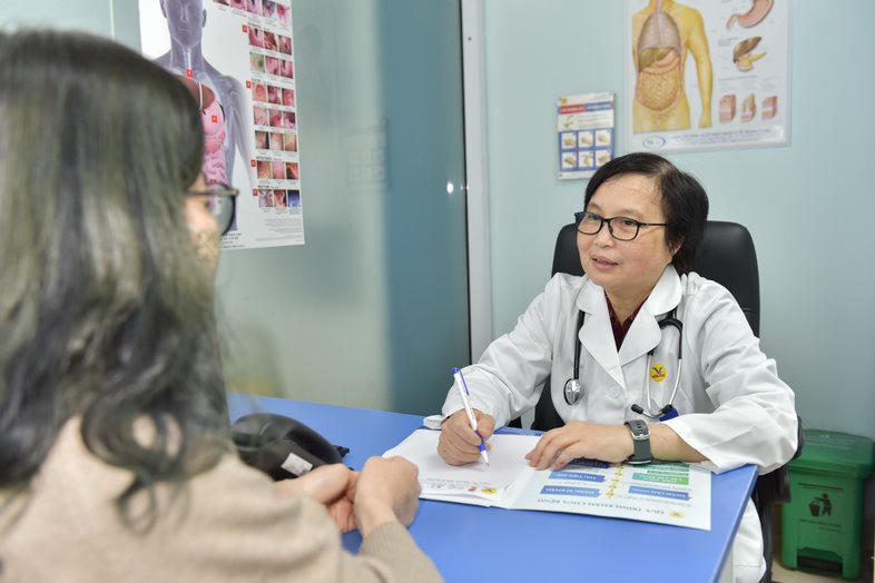 Chưa uống thuốc điều trị, đi khám 'ngã ngửa' vì phát hiện ung thư 