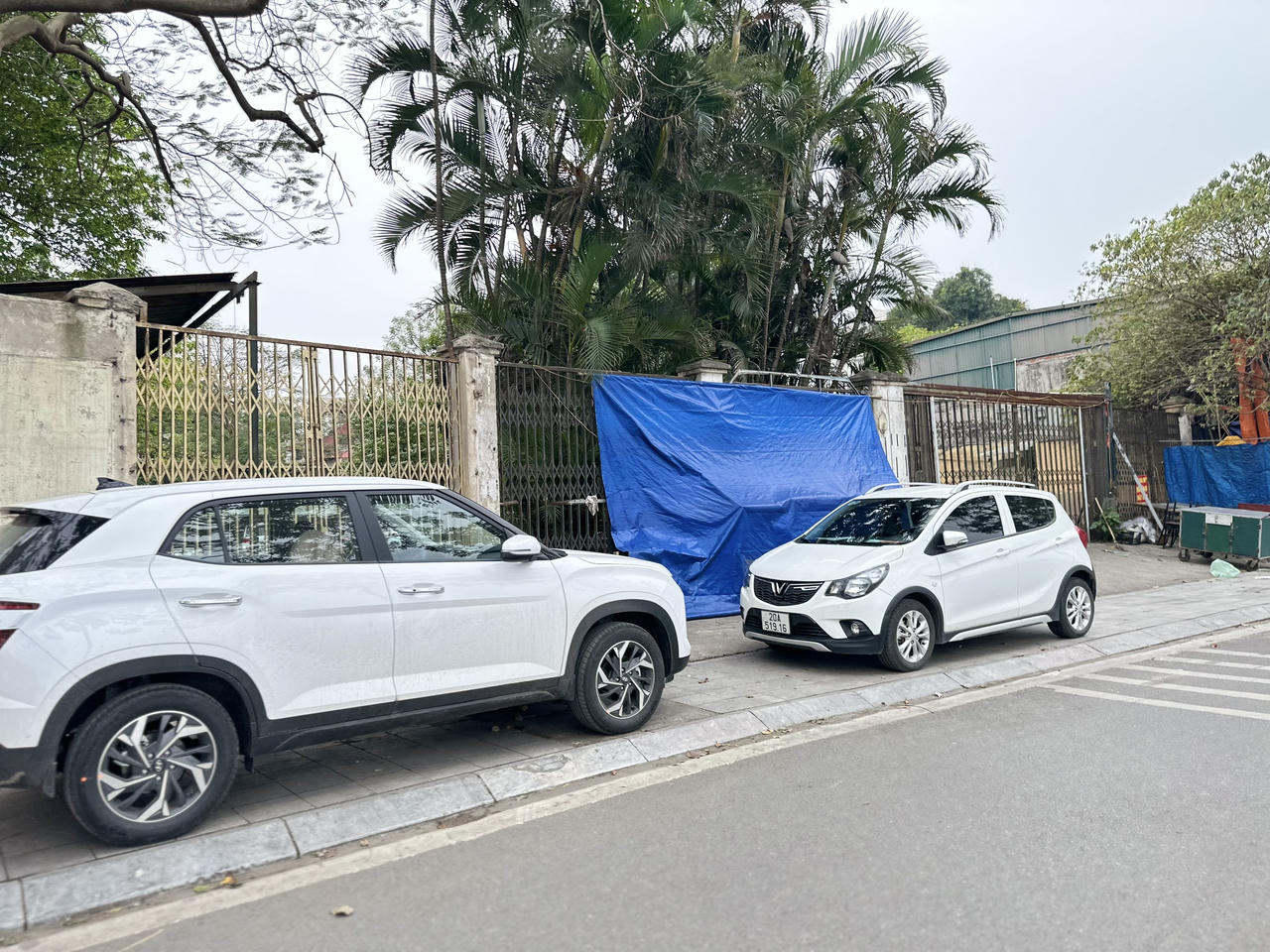 Như chưa hề có cuộc ra quân dẹp “nạn“ lấn chiếm vỉa hè