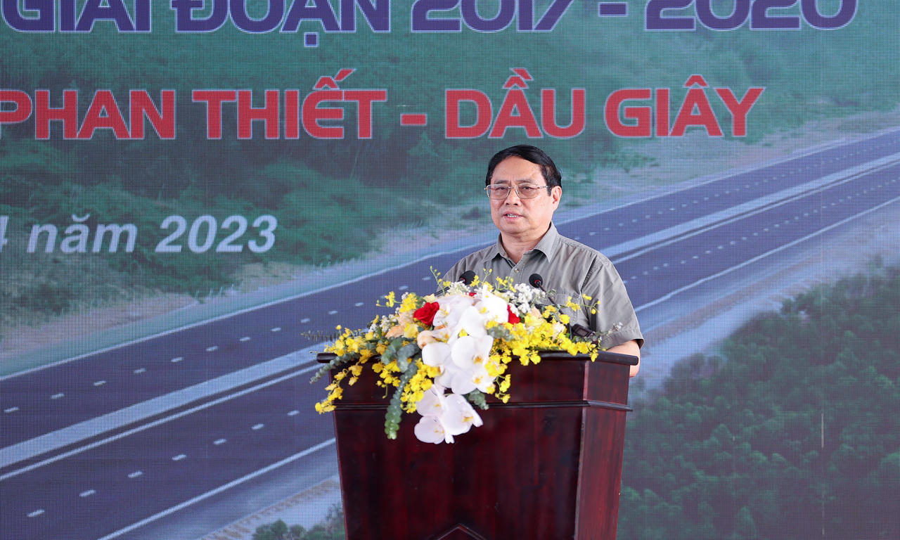 Thủ tướng: Cần tăng cường phân cấp, phân quyền đi đôi với phân bổ nguồn lực