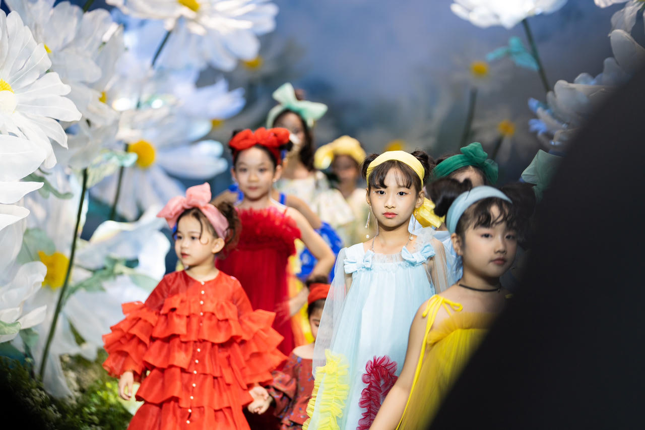 Vietnam Kids Fashion Week 2023: Show diễn thời trang trẻ em uy tín và nổi tiếng bậc nhất Việt Nam 