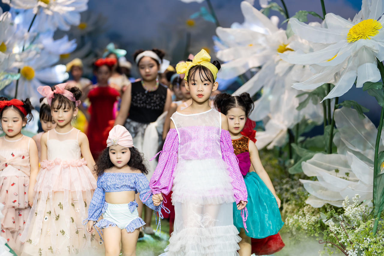 Vietnam Kids Fashion Week 2023: Show diễn thời trang trẻ em uy tín và nổi tiếng bậc nhất Việt Nam 