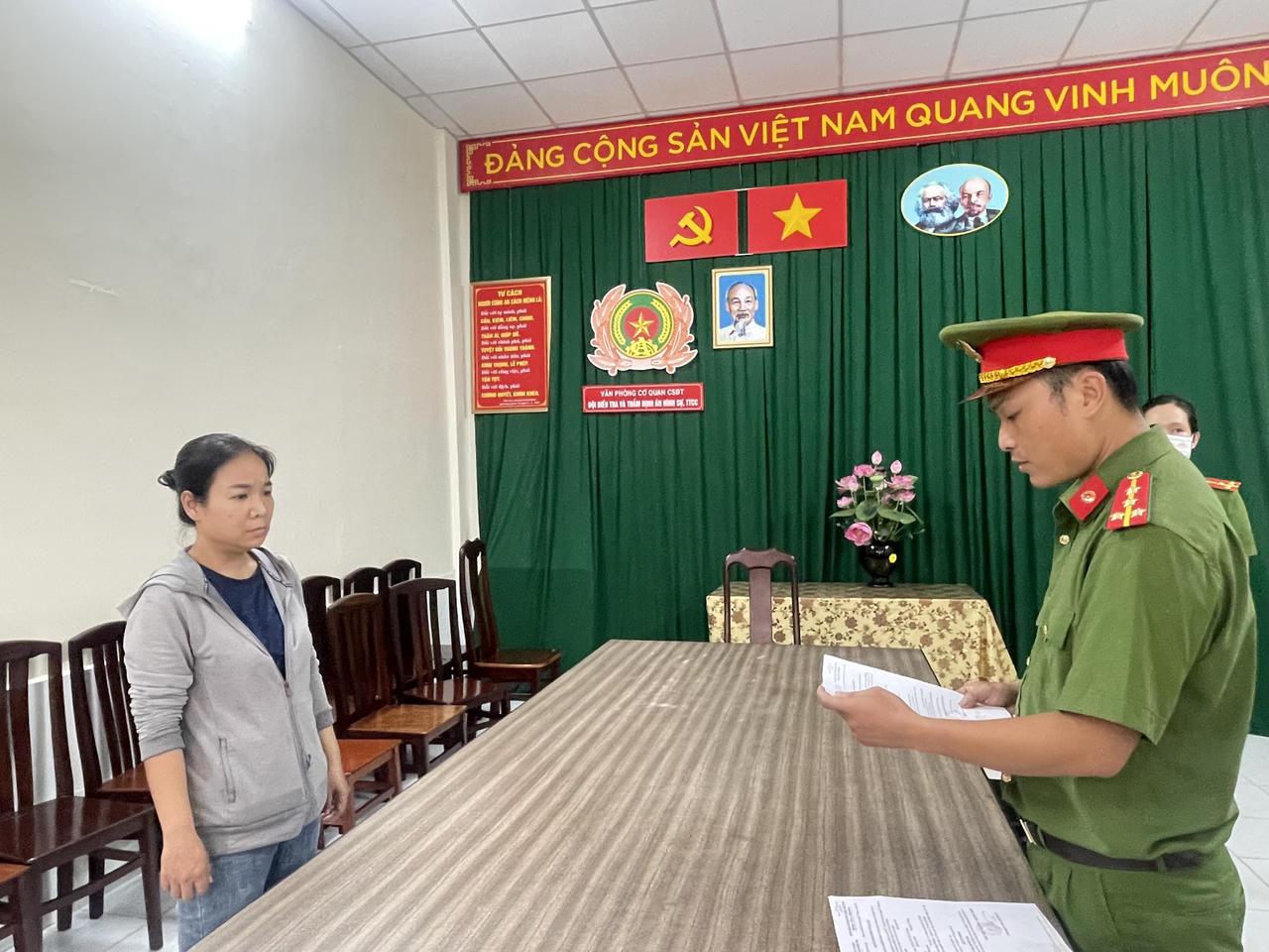 4 nhân viên một công ty cấu kết chiếm đoạt hơn 100 tỷ đồng