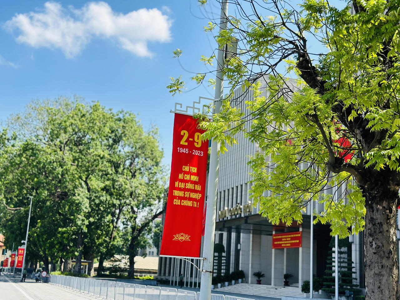  Hà Nội rực rỡ cờ hoa dịp Tết Độc lập