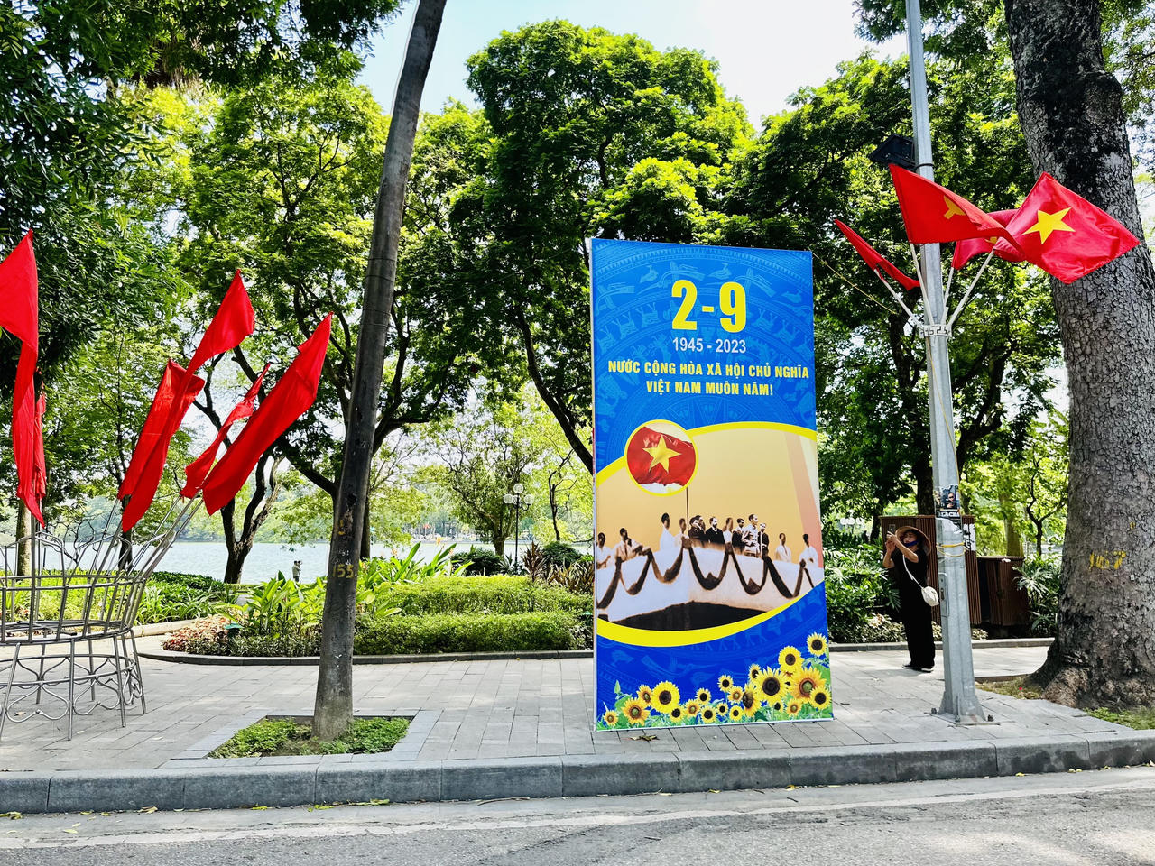  Hà Nội rực rỡ cờ hoa dịp Tết Độc lập