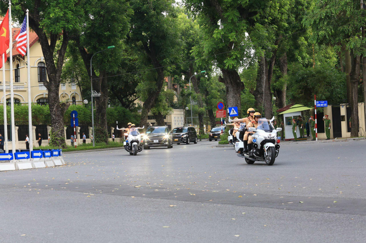  Đảm bảo tuyệt đối an ninh an toàn cho chuyến thăm chính thức của Tổng thống Mỹ tại Việt Nam