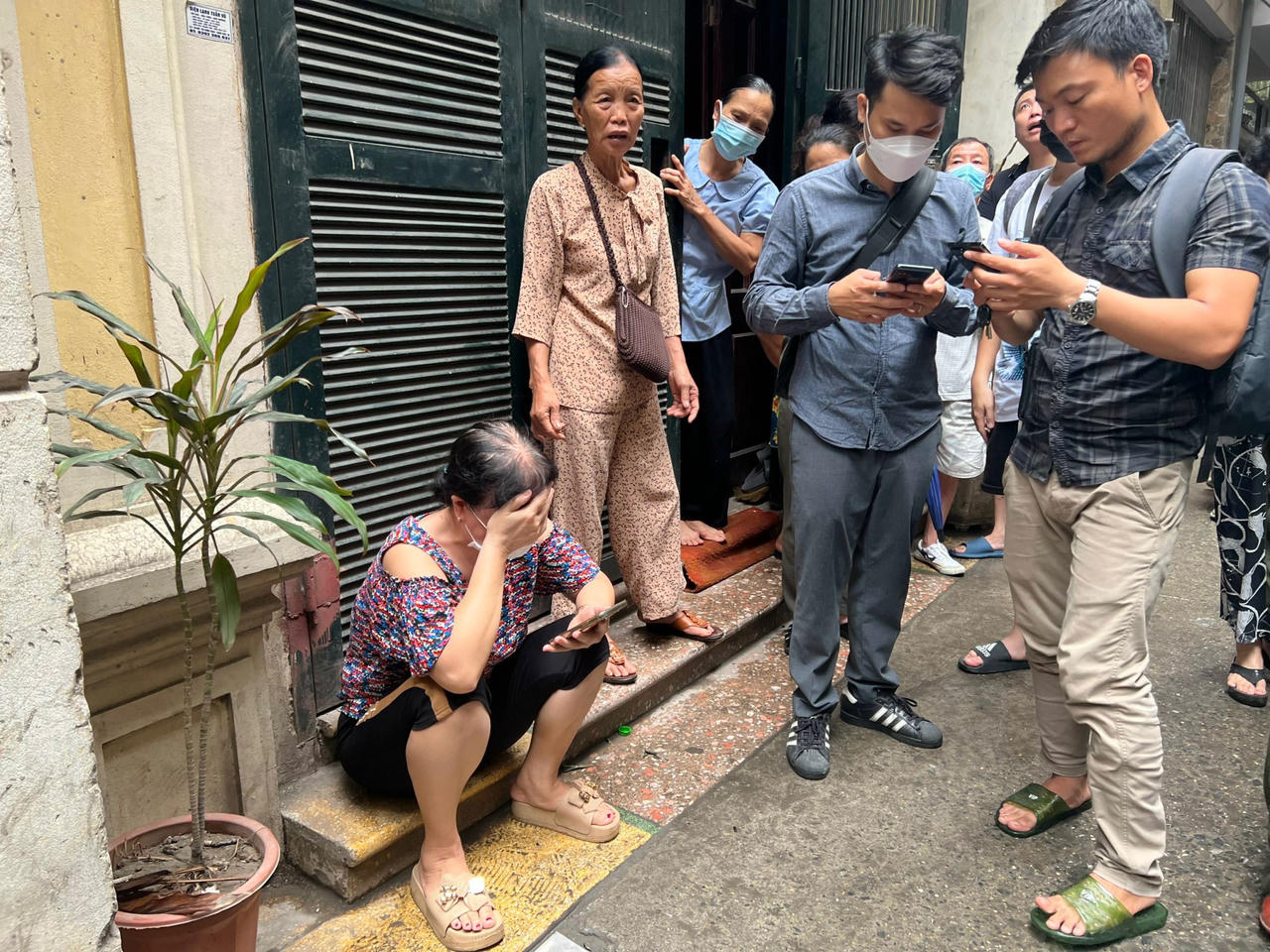 Vụ cháy chung cư mini Hà Nội: Cứu hộ thành công 70 người, cấp cứu 54 người, đã có người tử vong