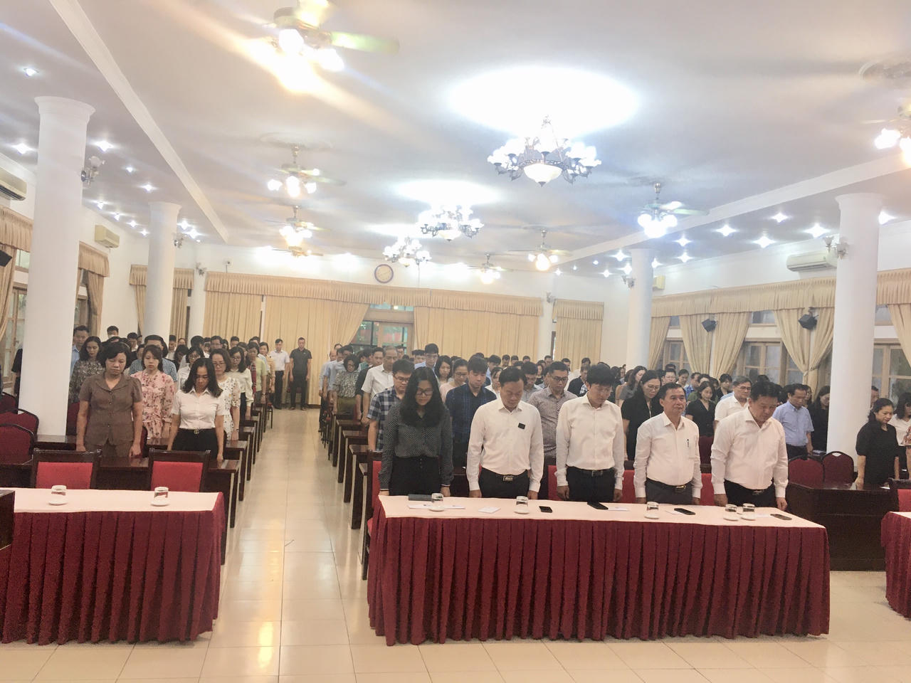 Xúc động phút Hà Nội tưởng niệm 56 nạn nhân tử vong vụ cháy chung cư mini phố Khương Hạ