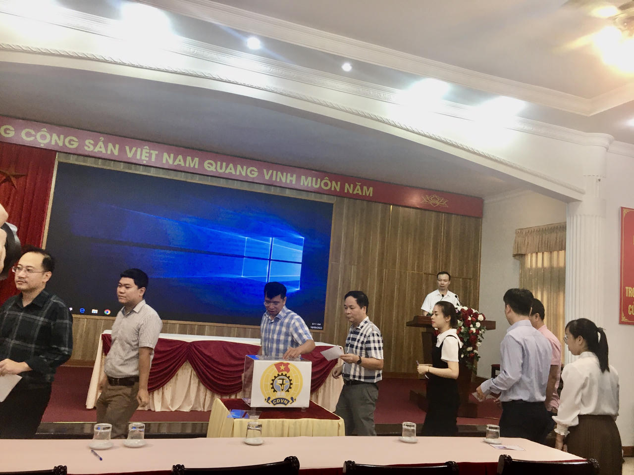 Xúc động phút Hà Nội tưởng niệm 56 nạn nhân tử vong vụ cháy chung cư mini phố Khương Hạ