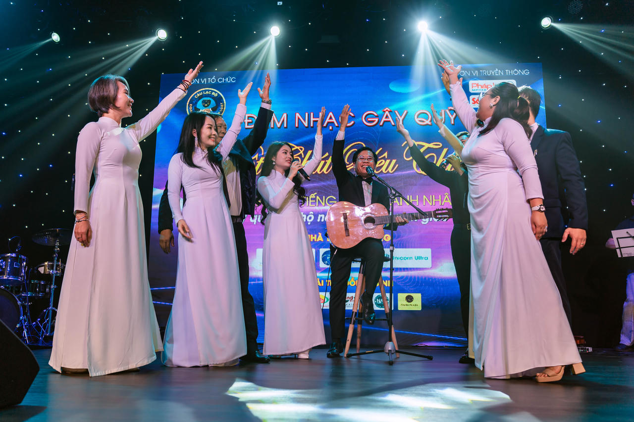 'Một chút yêu thương' - đêm nhạc gây quỹ thiện nguyện đầu tiên cho nạn nhân TNGT