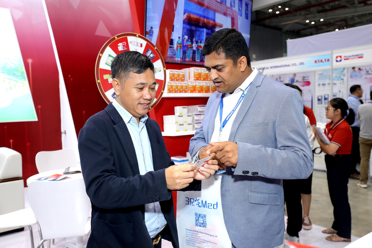 Công ty Dược AIKYA điểm sáng thu hút đối tác khách hàng tại Pharmedi VietNam 2024