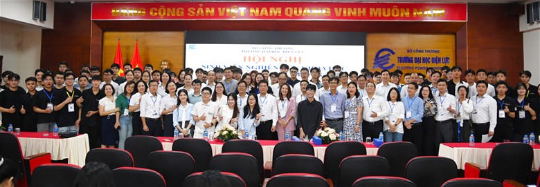 Trường Đại học Điện Lực thúc đẩy nghiên cứu khoa học trong sinh viên