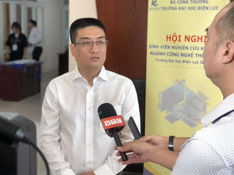 Trường Đại học Điện Lực thúc đẩy nghiên cứu khoa học trong sinh viên